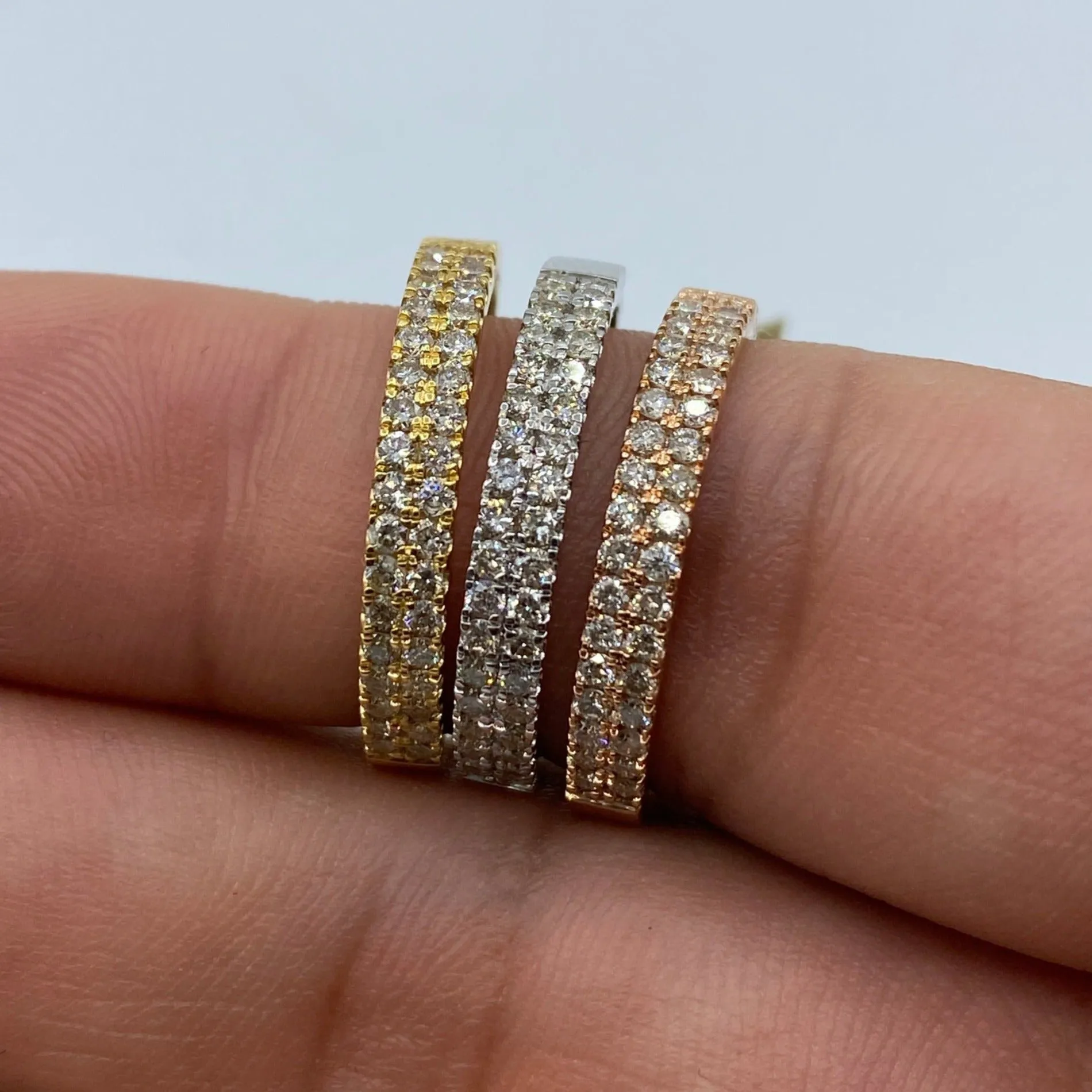 10K Double Banded Diamond Ring