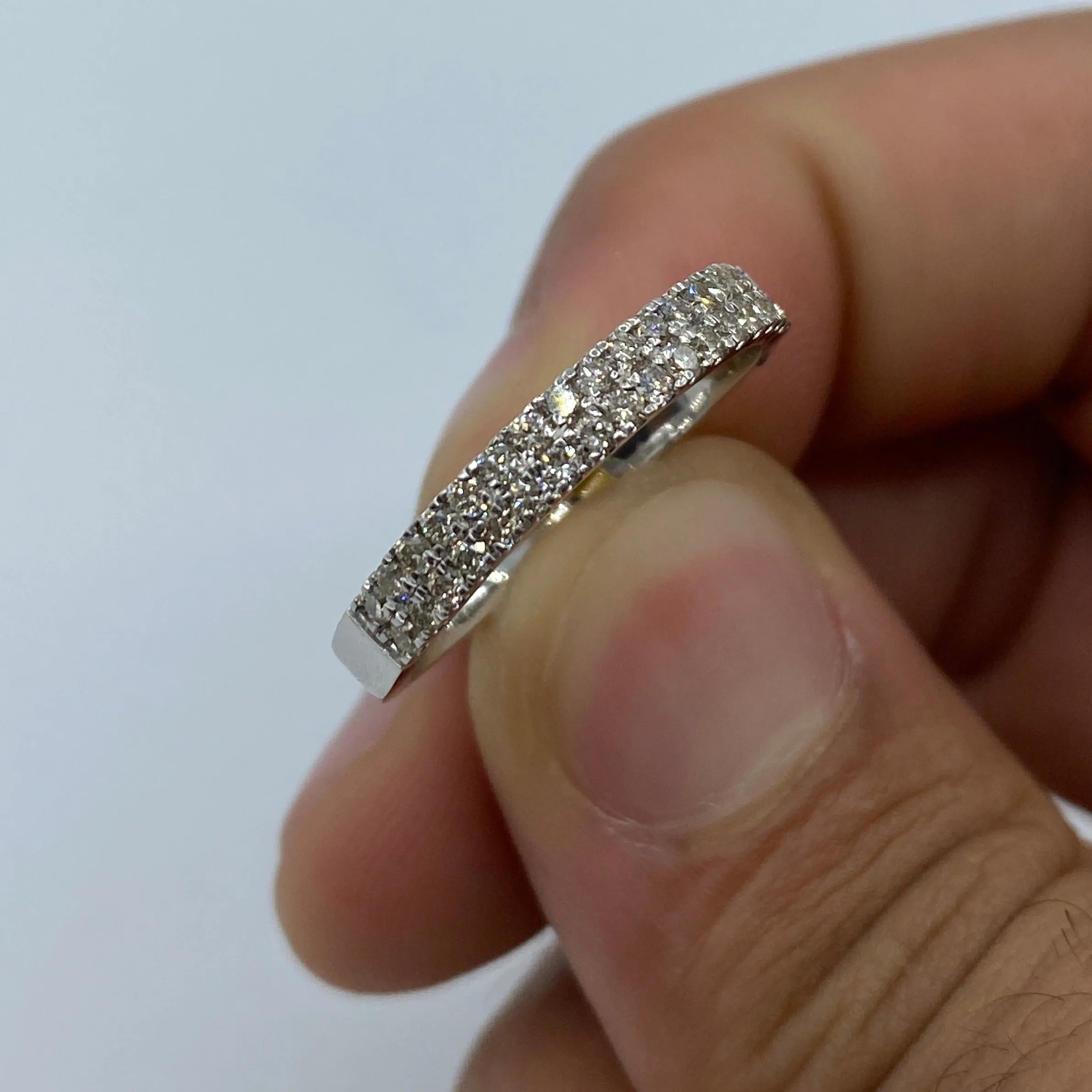 10K Double Banded Diamond Ring