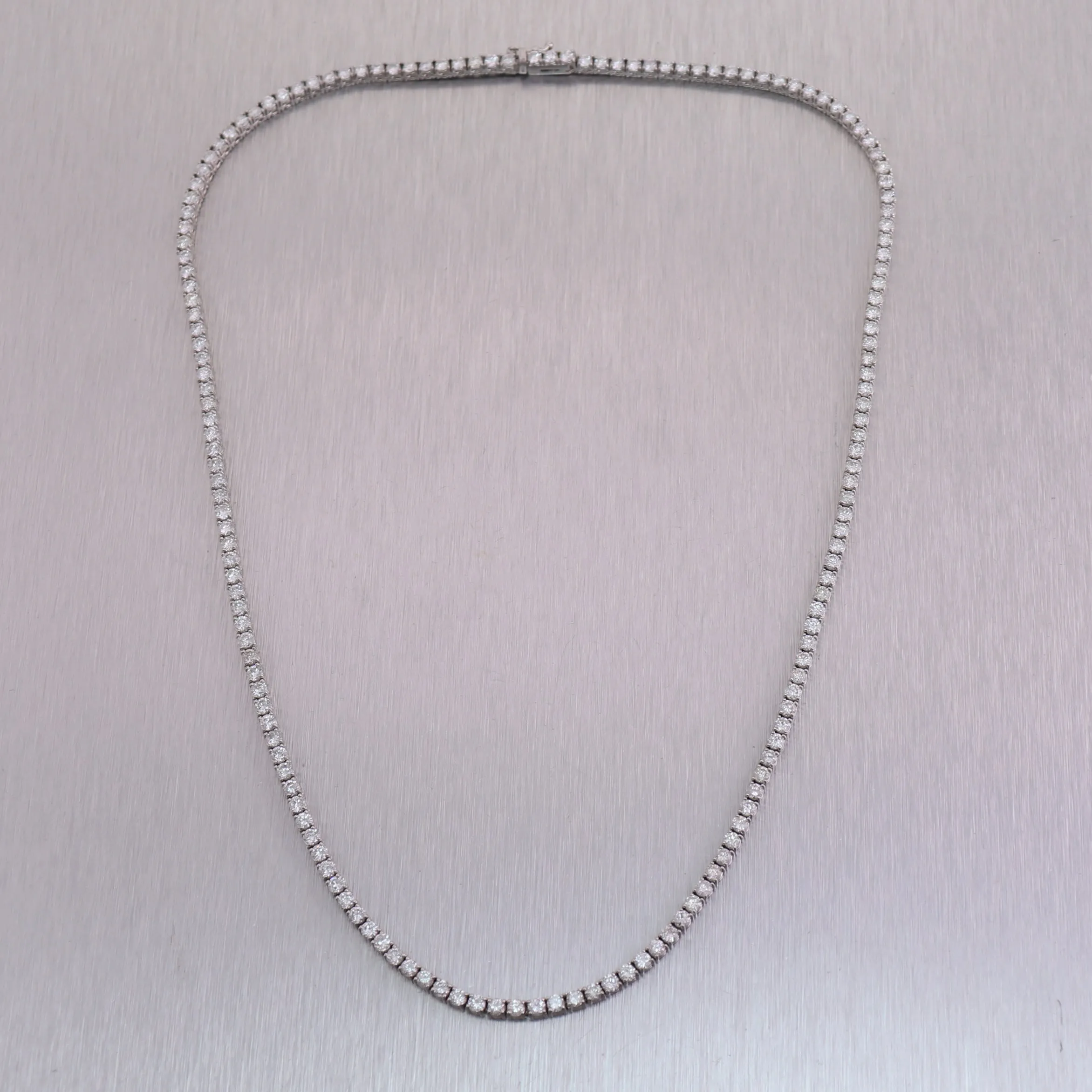 14k White Gold 8.12ctw Diamond Tennis 17" Necklace