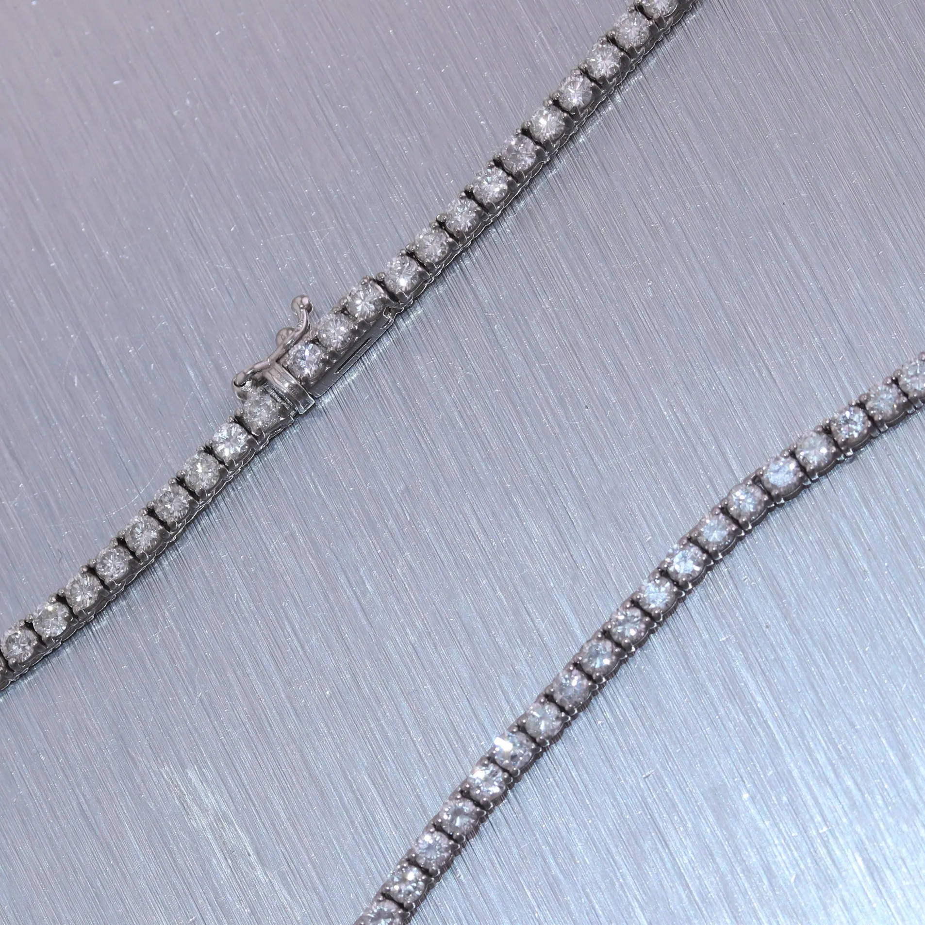 14k White Gold 8.12ctw Diamond Tennis 17" Necklace