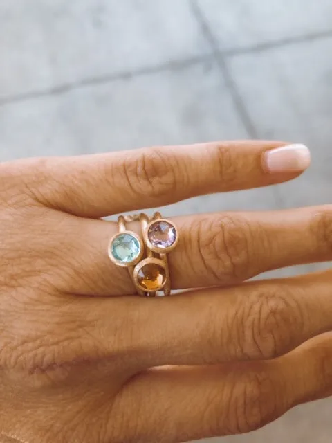 18K Yellow Gold  & Rose Cut Cushion Blue Topaz Stackable Ring