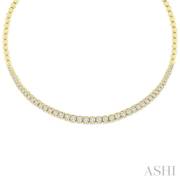2 1/10 ctw Round Cut Diamond Choker Necklace in 14K Yellow Gold