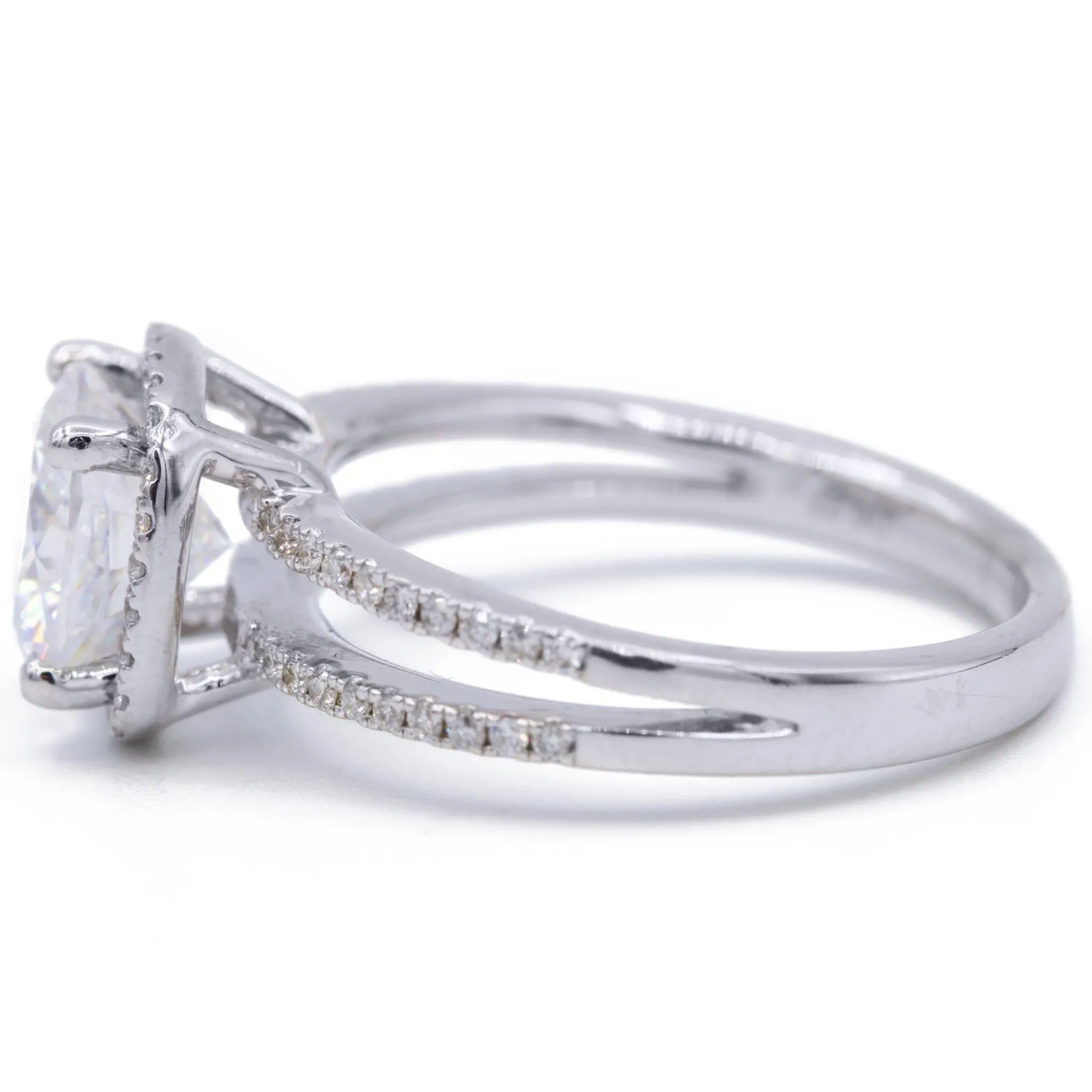 7.5mm Cushion Center 14KW Split Shank Diamond Accent Cushion Shaped Halo Ring
