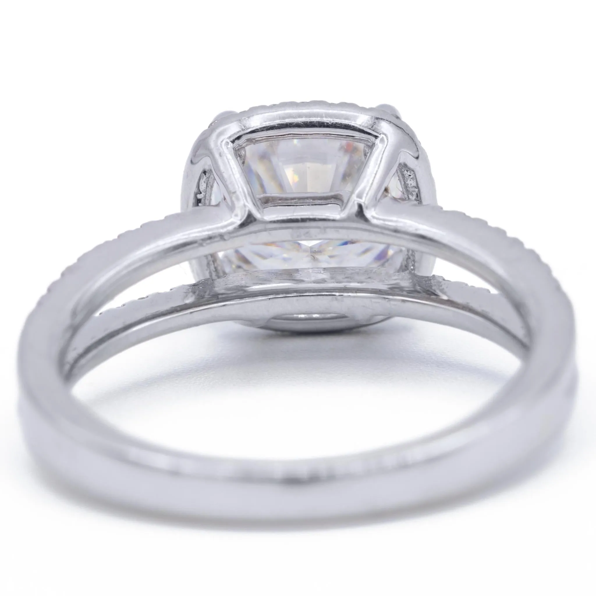 7.5mm Cushion Center 14KW Split Shank Diamond Accent Cushion Shaped Halo Ring