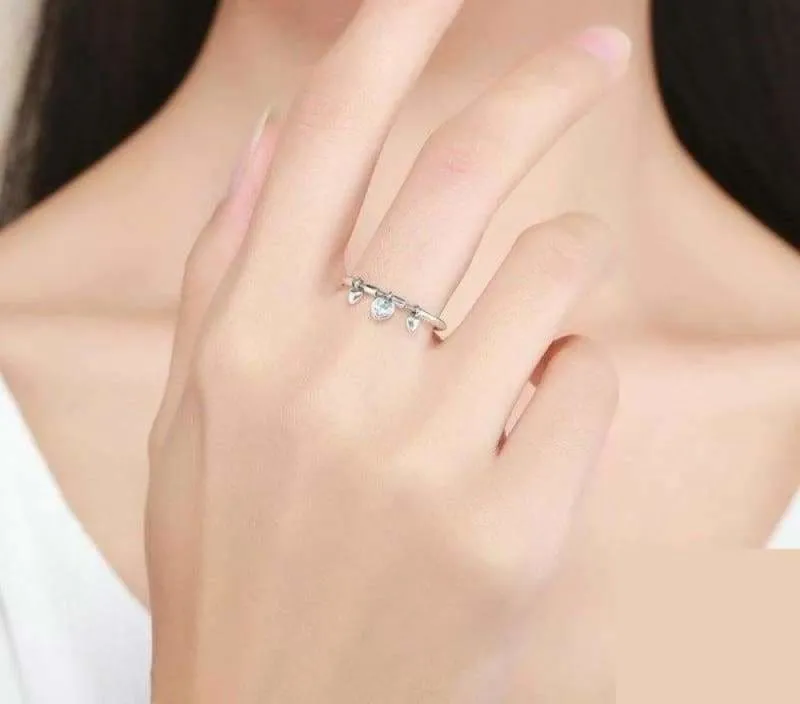 925 Sterling Glittering Silver Heart Ring