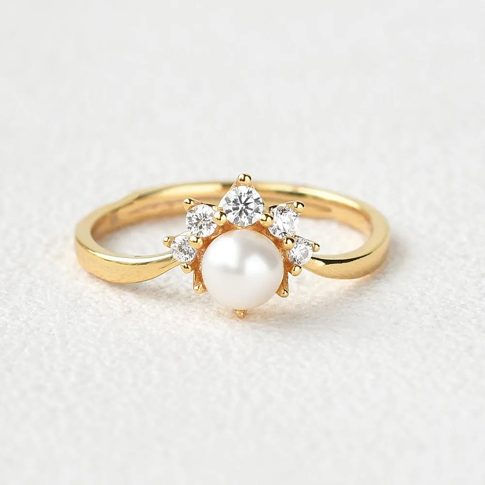 Akoya Pearl & Round Cut Moissanite Yellow Gold Ring