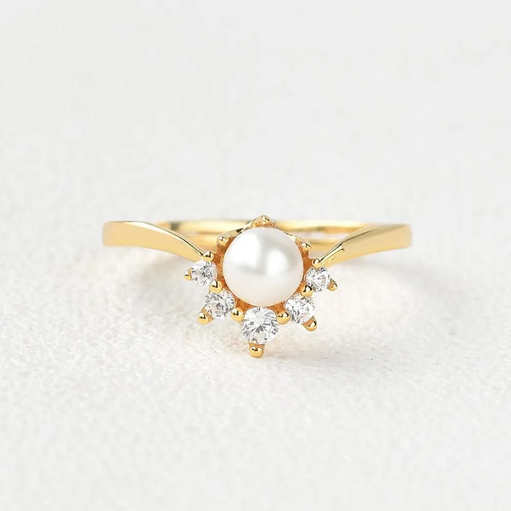 Akoya Pearl & Round Cut Moissanite Yellow Gold Ring