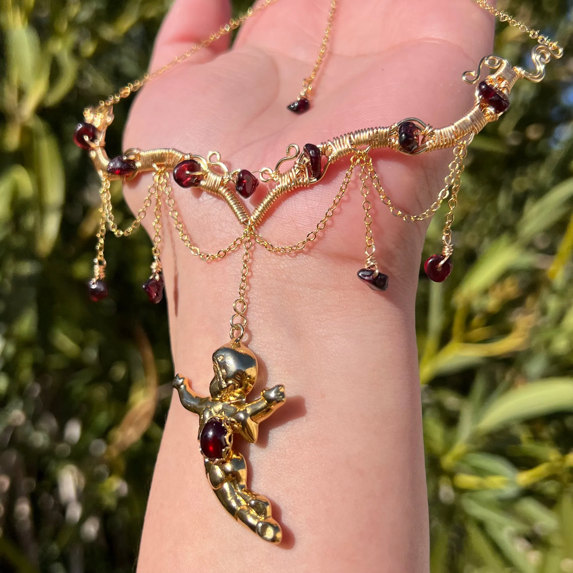 Astraea Cupid in Garnet ✵