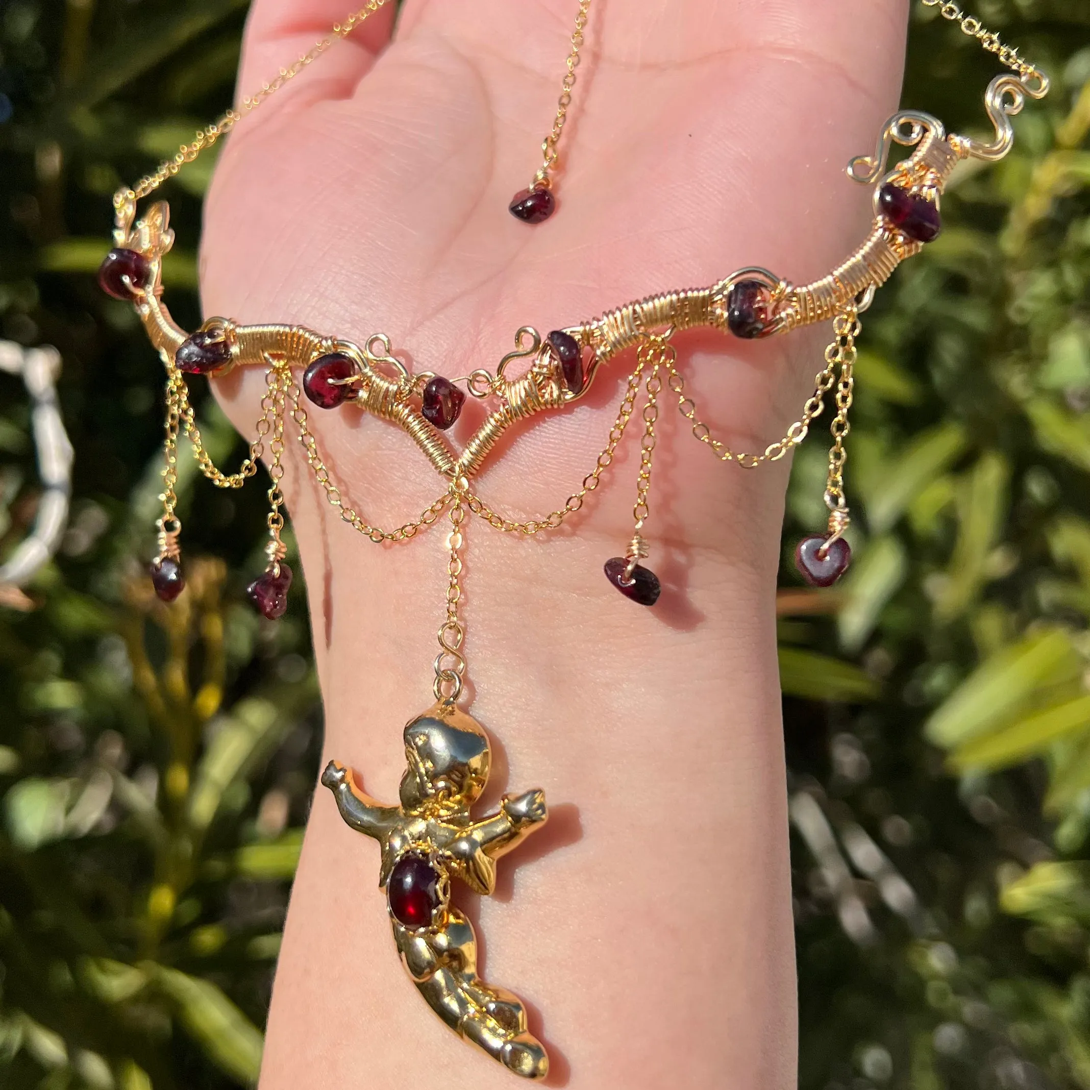 Astraea Cupid in Garnet ✵