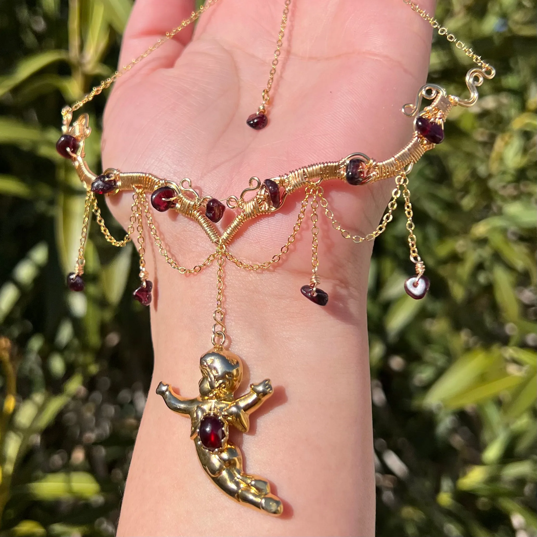 Astraea Cupid in Garnet ✵