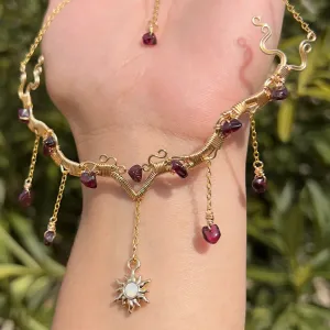 Astraea in Garnet ✵