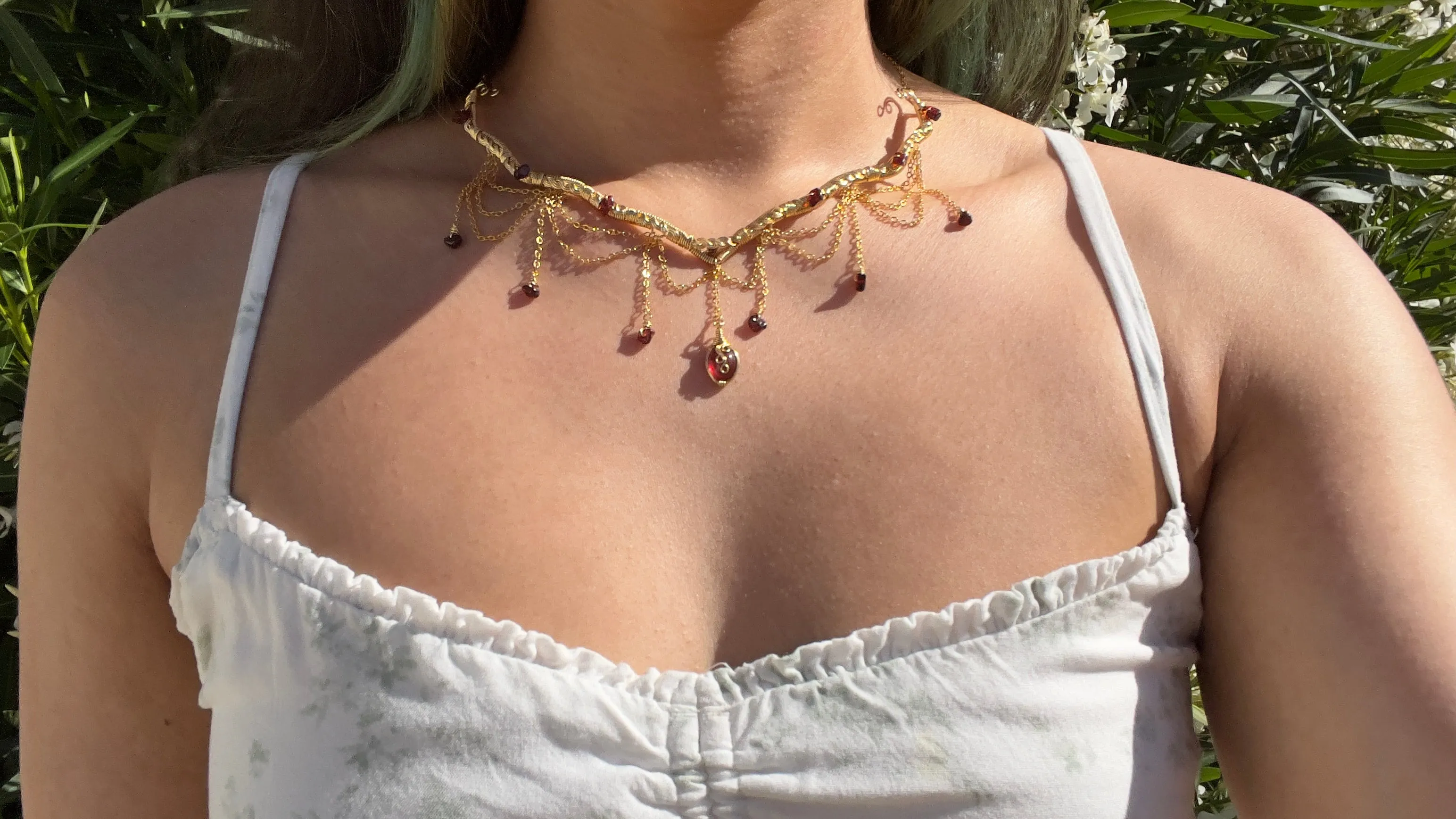 Astraea in Garnet ✵