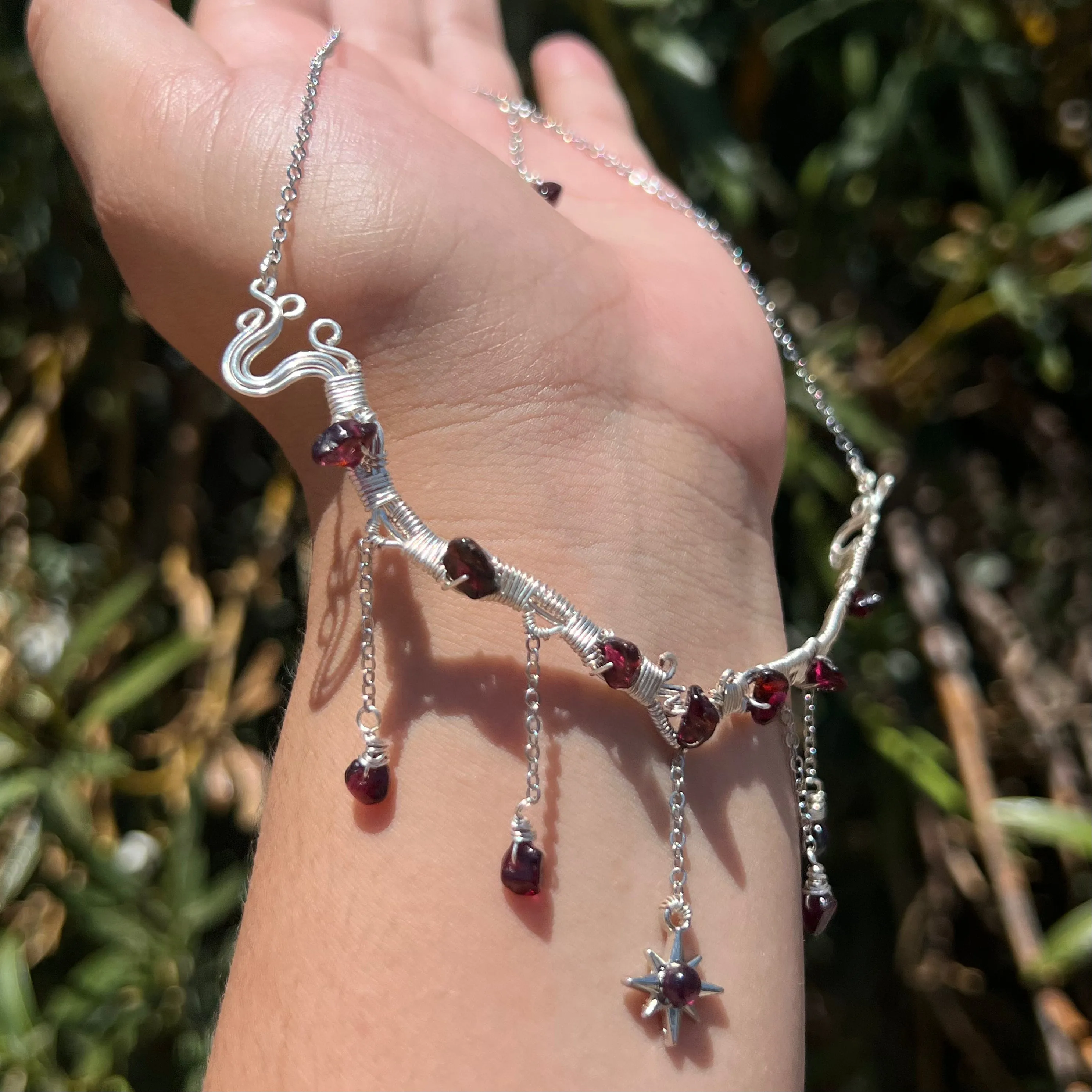Astraea in Garnet ✵