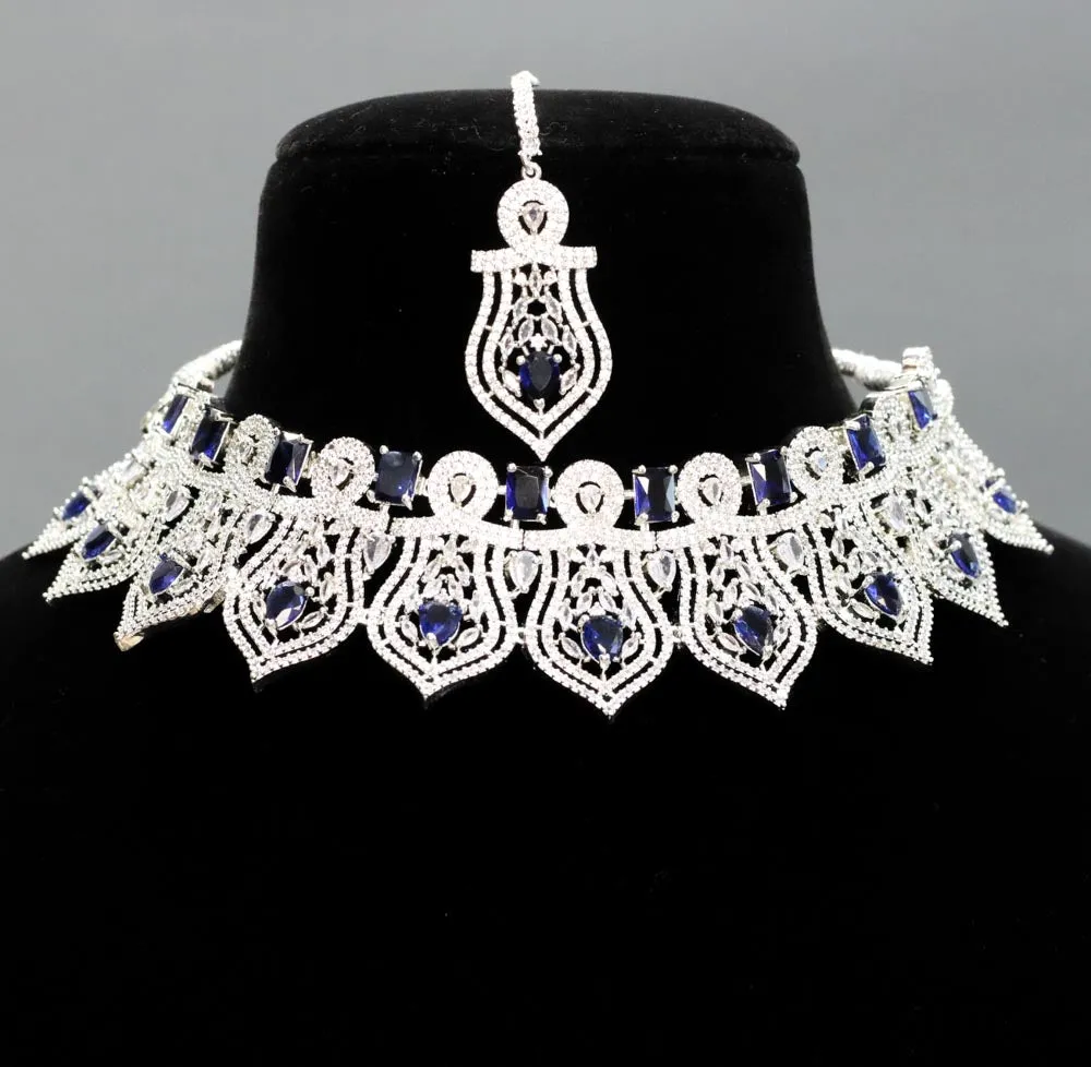 Ayani AD Necklace Set