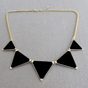 Black geometrical Triangle Necklace Fashion choker necklace Jewelry for women vintage accessories