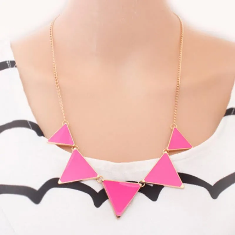 Black geometrical Triangle Necklace Fashion choker necklace Jewelry for women vintage accessories