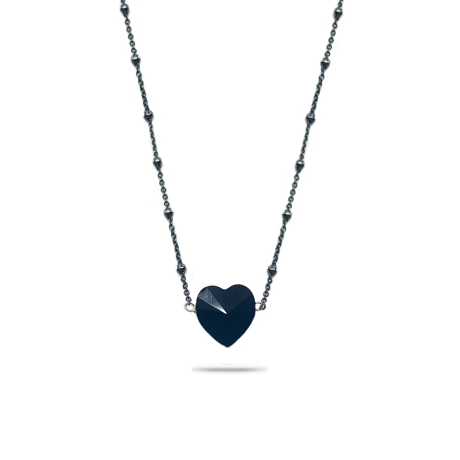 BLACK HEART CHOKER