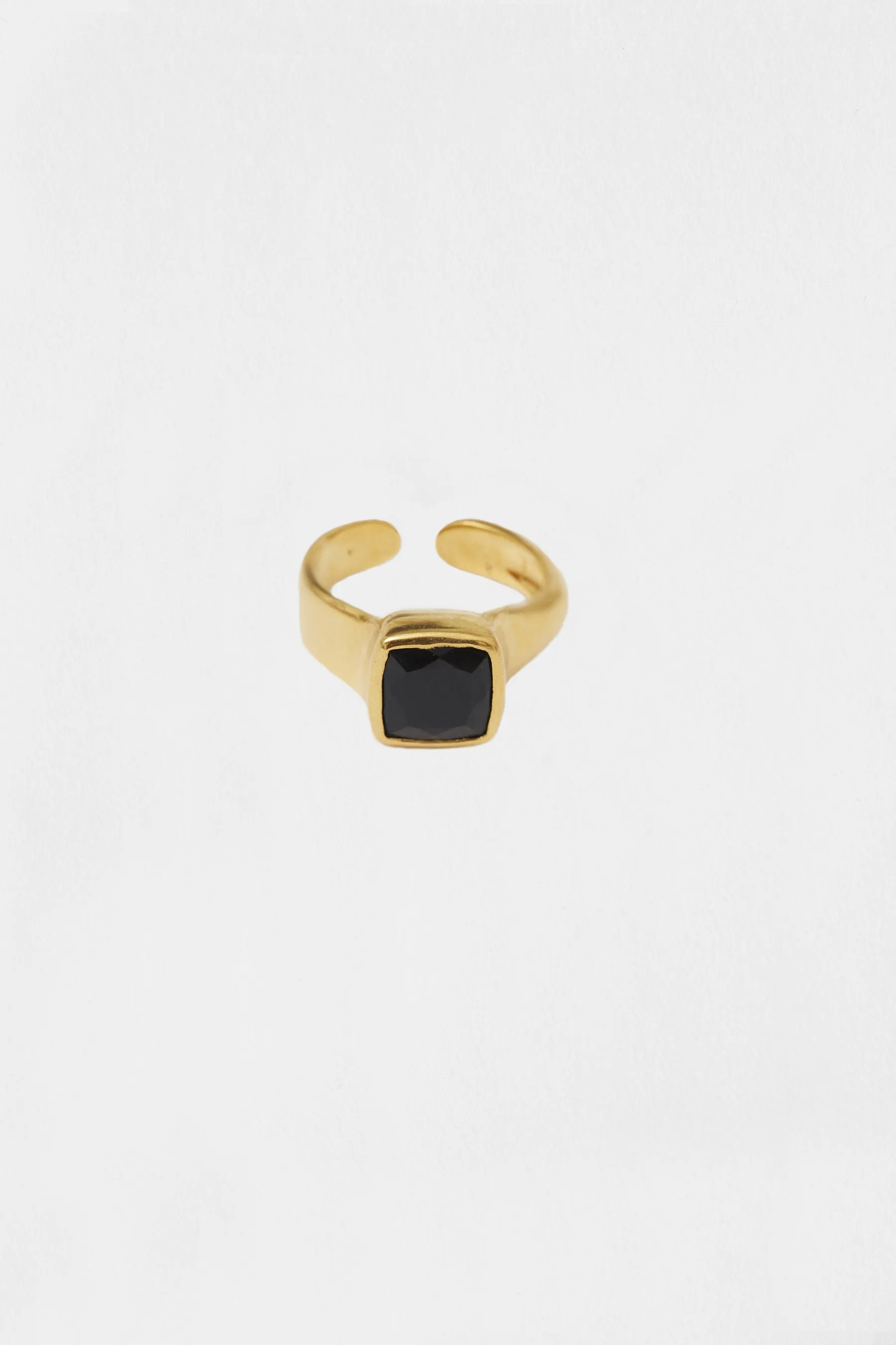 black onyx ring