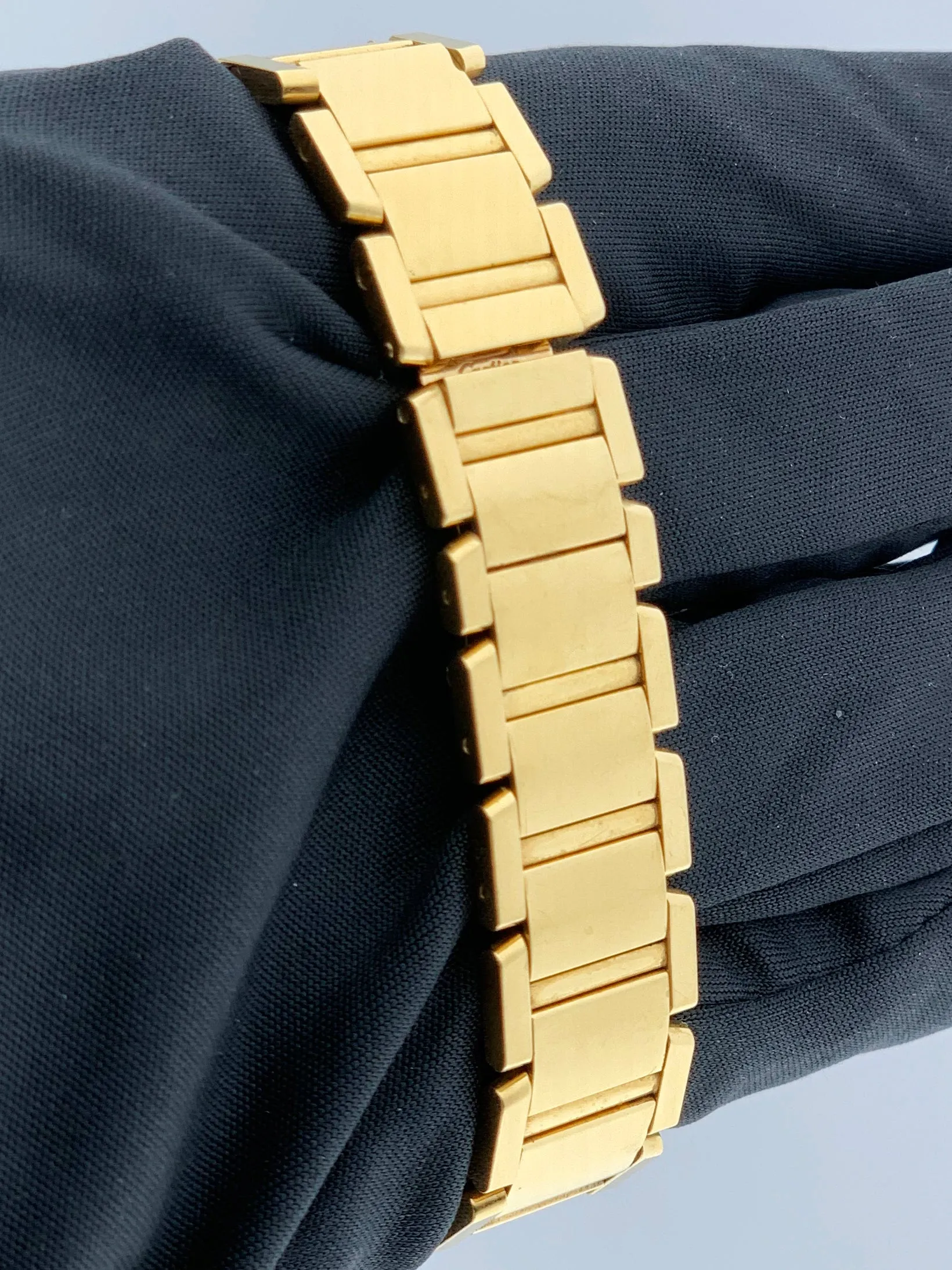 Cartier Tank Francaise 1820 18K Yellow Gold Ladies Watch Box Papers