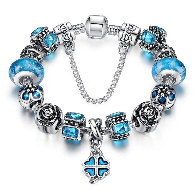 Charm Bracelet with Heart Pendant