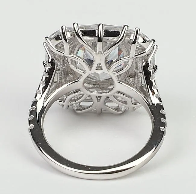 Cocktail Cushion Diamond Veneer Cubic Zirconia Ring. 800R1140
