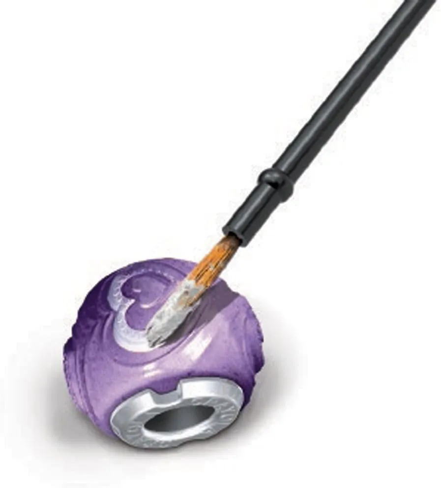 Crayola Creations Beadola Charm Maker