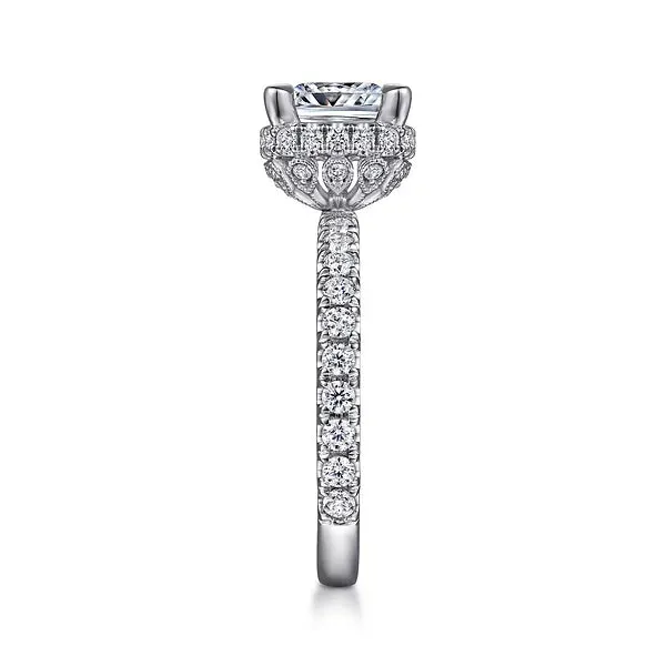 Cushion Cut Halo Straight Style Engagement Ring Mounting