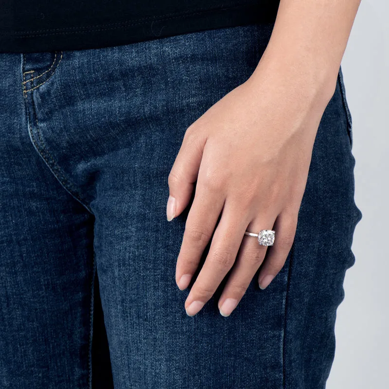 Cushion Cut Moissanite Diamond Ring