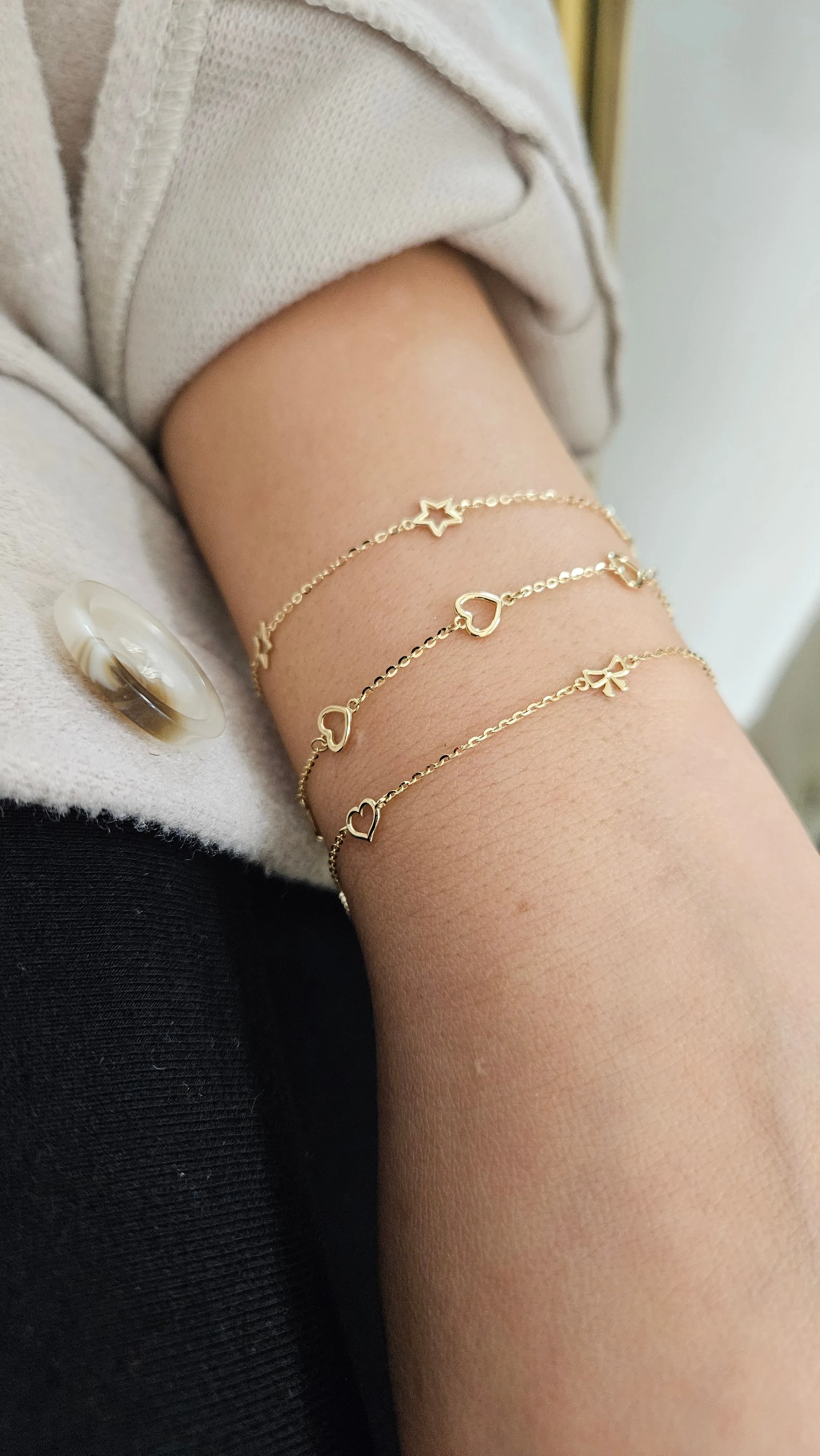 Dainty Open Stars Bracelet