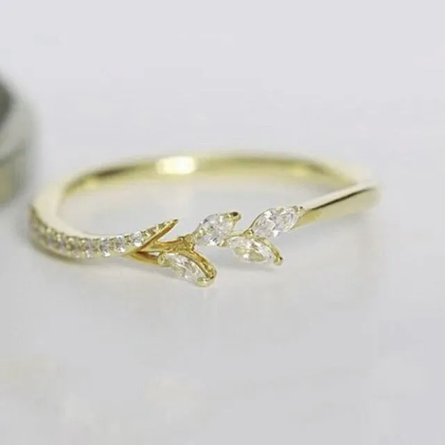 Danity Leaf Crystal Engagement Ring