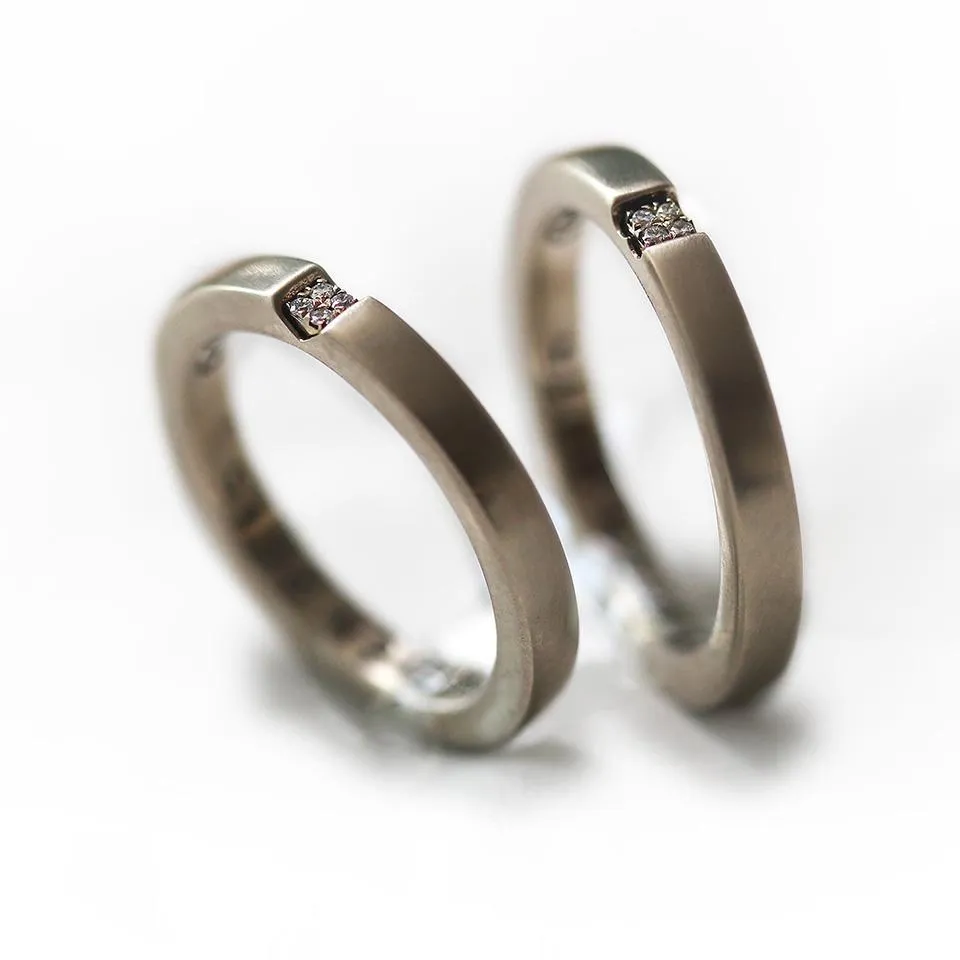 Diamonds heart engagement ring set