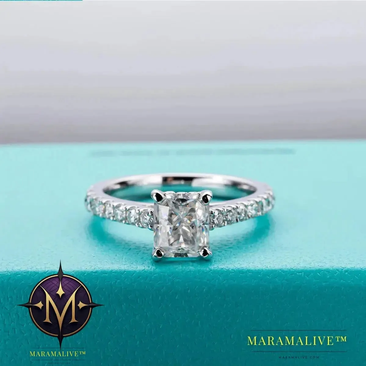 Elegant Sparkling Moissanite Engagement Ring - Simply Perfect!