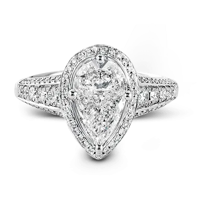 Engagement Ring in 18k Gold with Diamonds