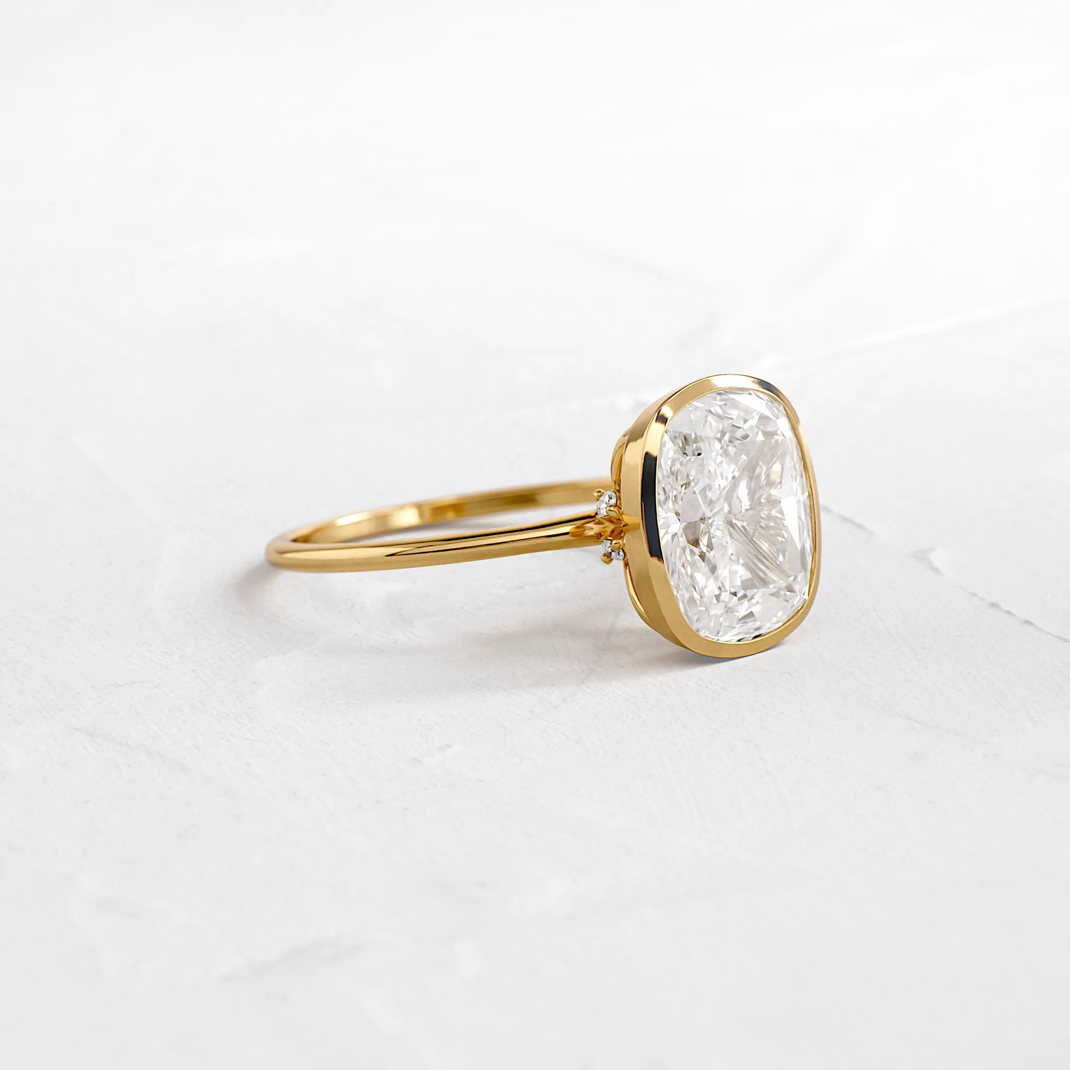 Formation Ring, Cushion Cut