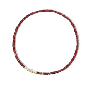 GARNET NECKLACE WITH PAVÉ DIAMOND CAPSULE CLASP IN 18K YELLOW GOLD