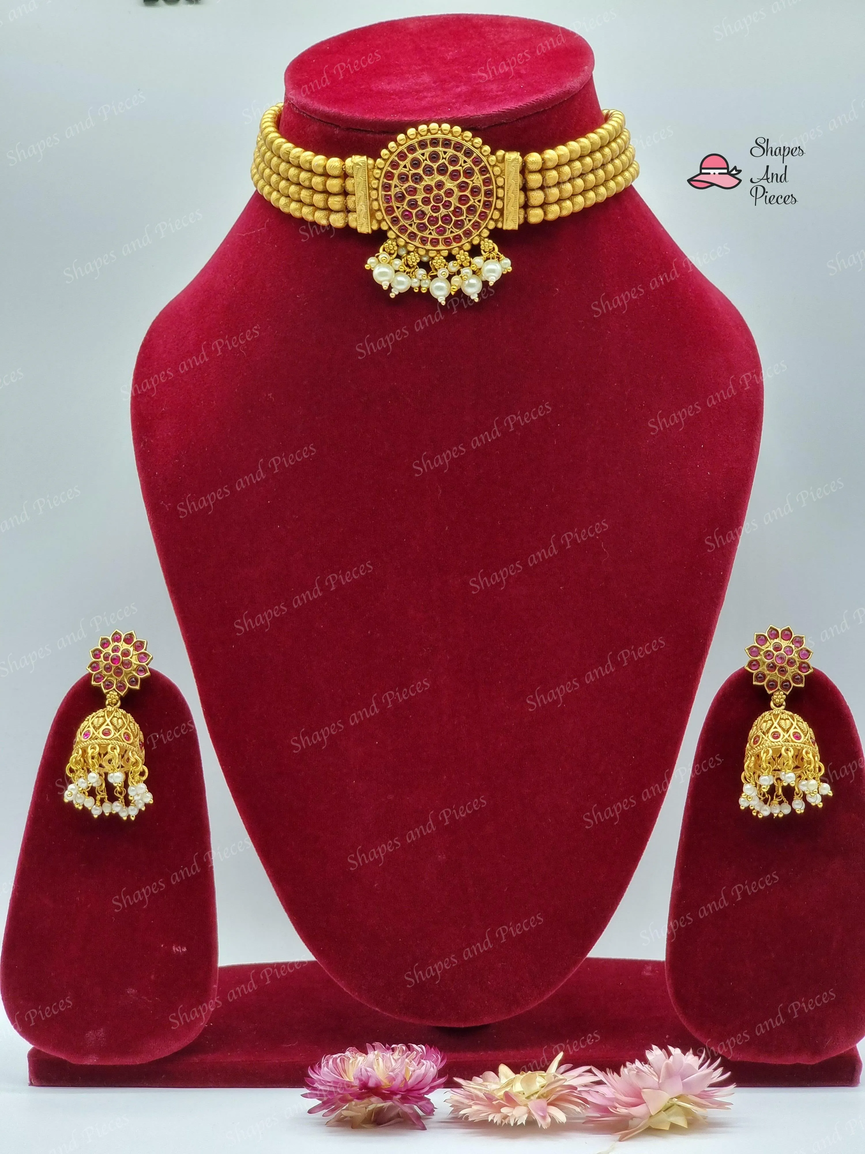 Gold Tone Chokar Set