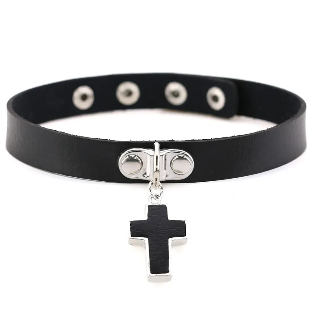 Halloween Emo Cosplay All Black Goth Choker Necklaces For Women Men Punk Spike Rivet Round Heart Bell Belt Necklaces Y2K Jewelry