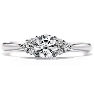 Hearts On Fire Felicity Queen Anne Diamond Engagement Ring