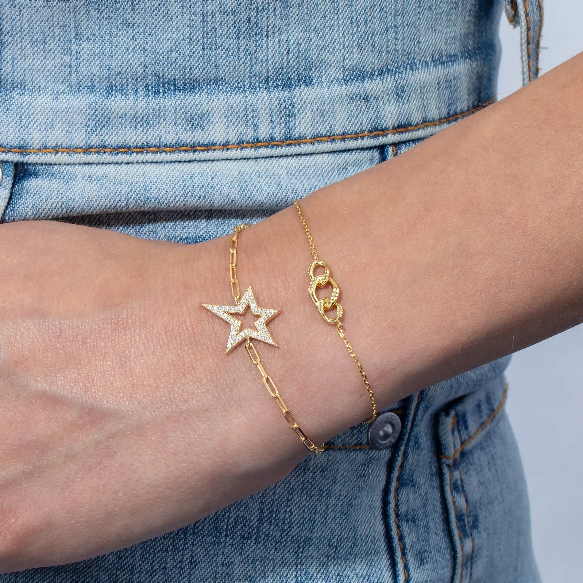 Interlocked Circle Bracelet