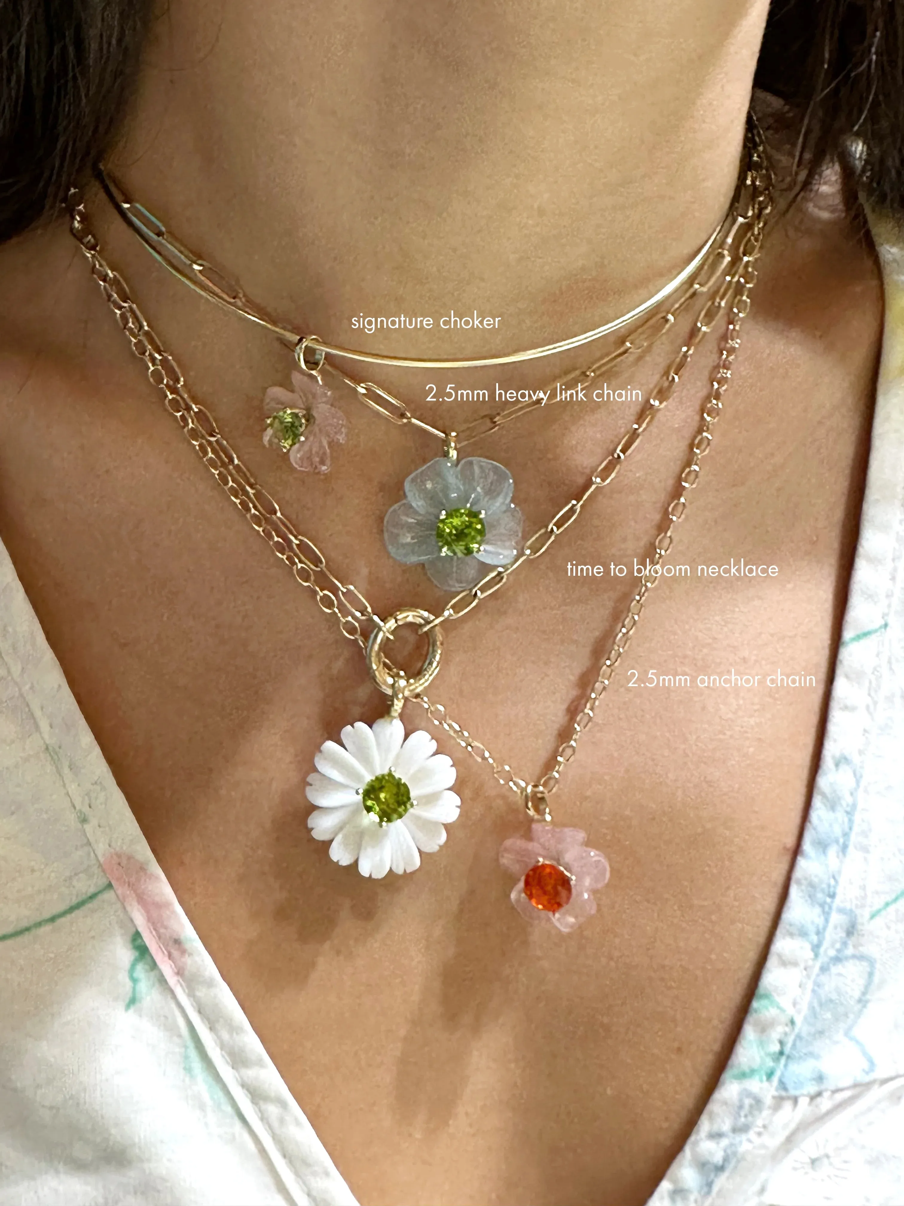 Island Flower Pendant Small Garnet Tourmaline