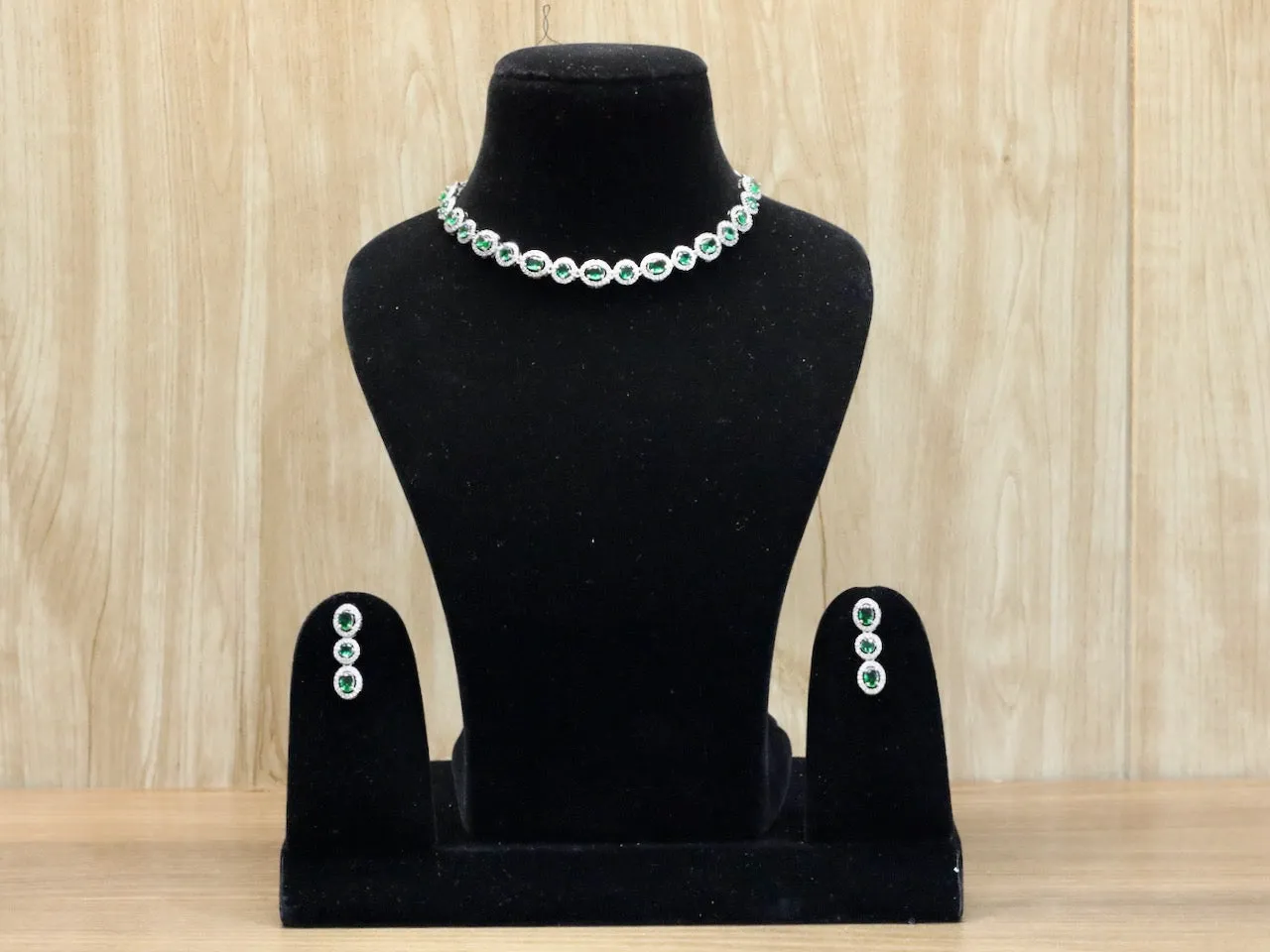 Laila AD Necklace Set