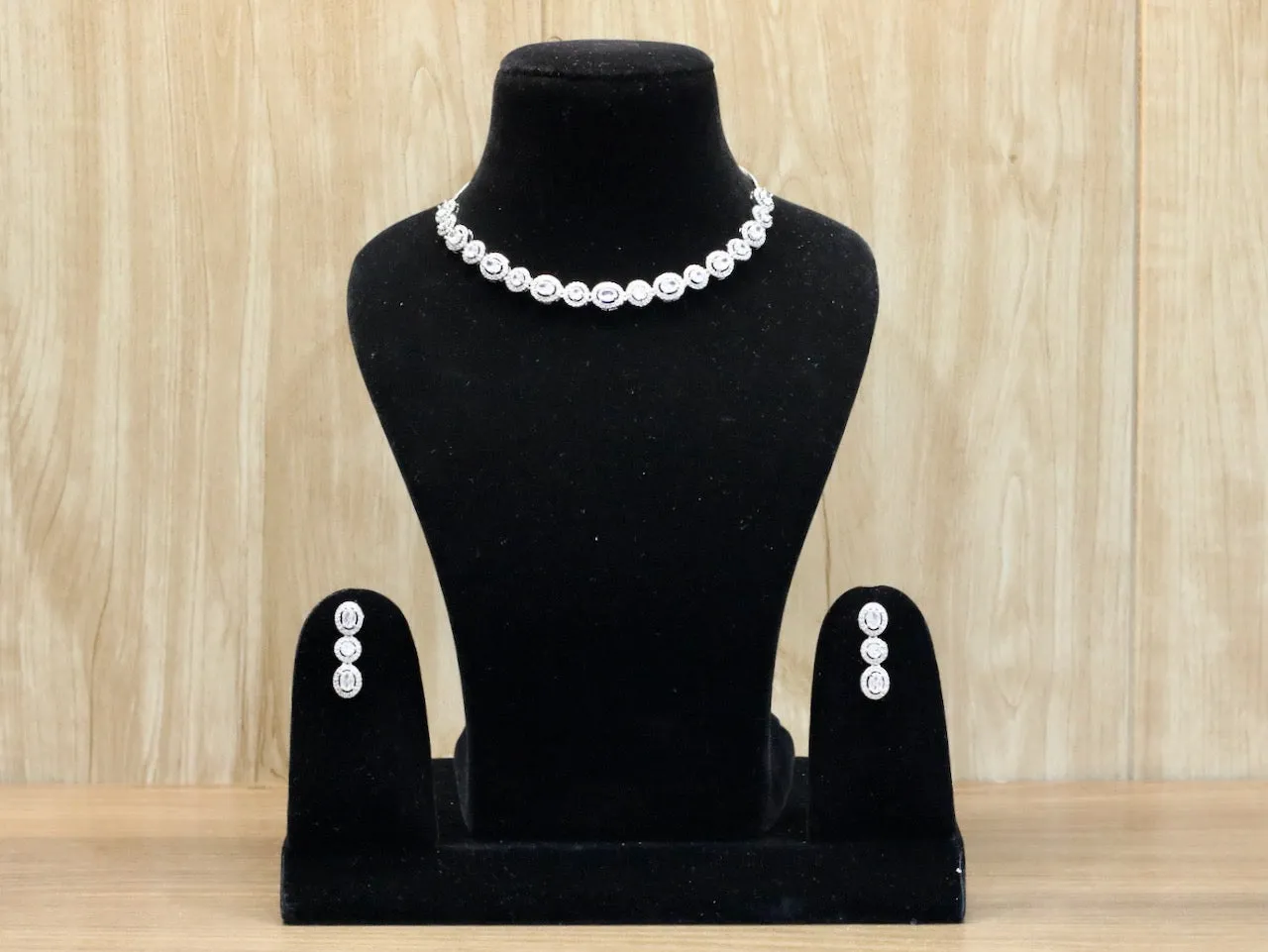 Laila AD Necklace Set