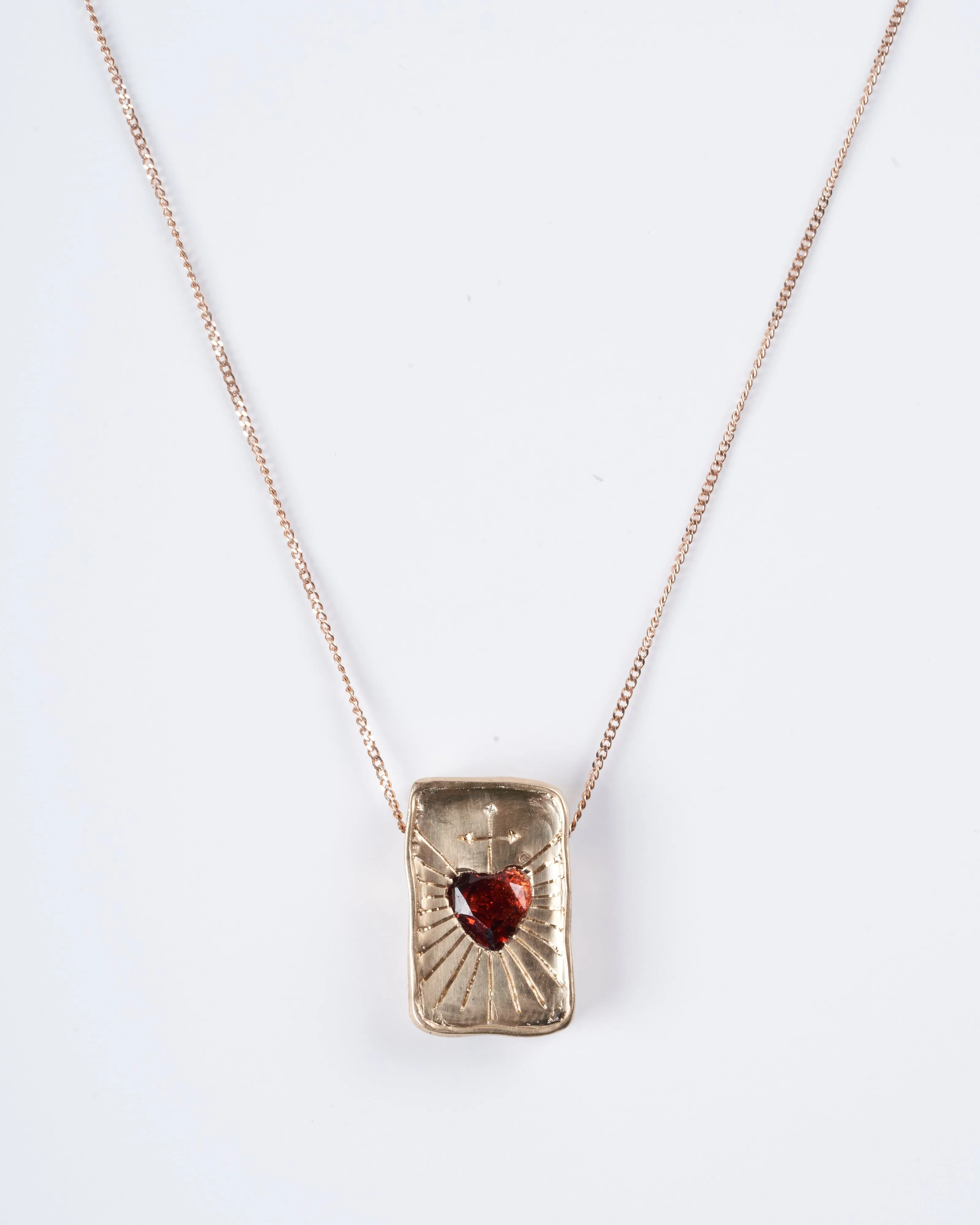 l’amour garnet necklace- gold