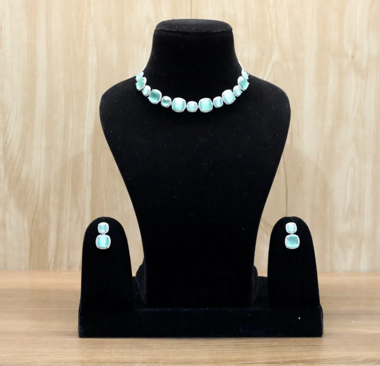 Lana AD Necklace Set