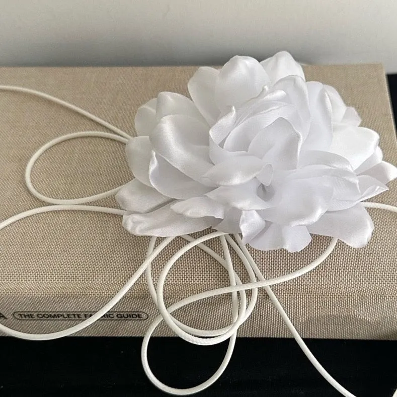 Linea Big Flower Corsage Chocker Necklaces - 4 Colors