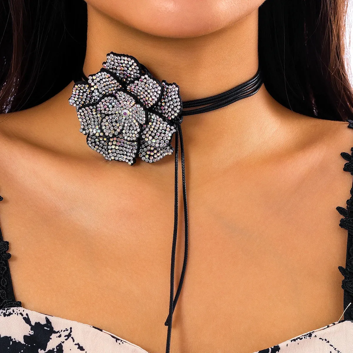 Luxury Full Rhinestone Big Rose Flower Choker Necklace Women Black Leather Wax Rope Clavicle Chain Adjustable Neck