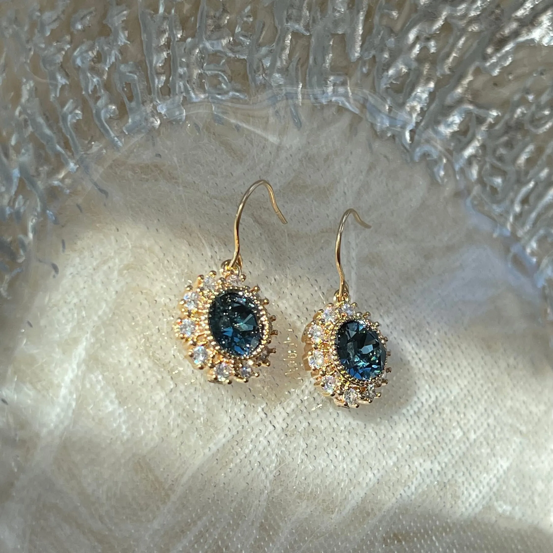 Luxury Sapphire Blue Gemstone Drop Earrings