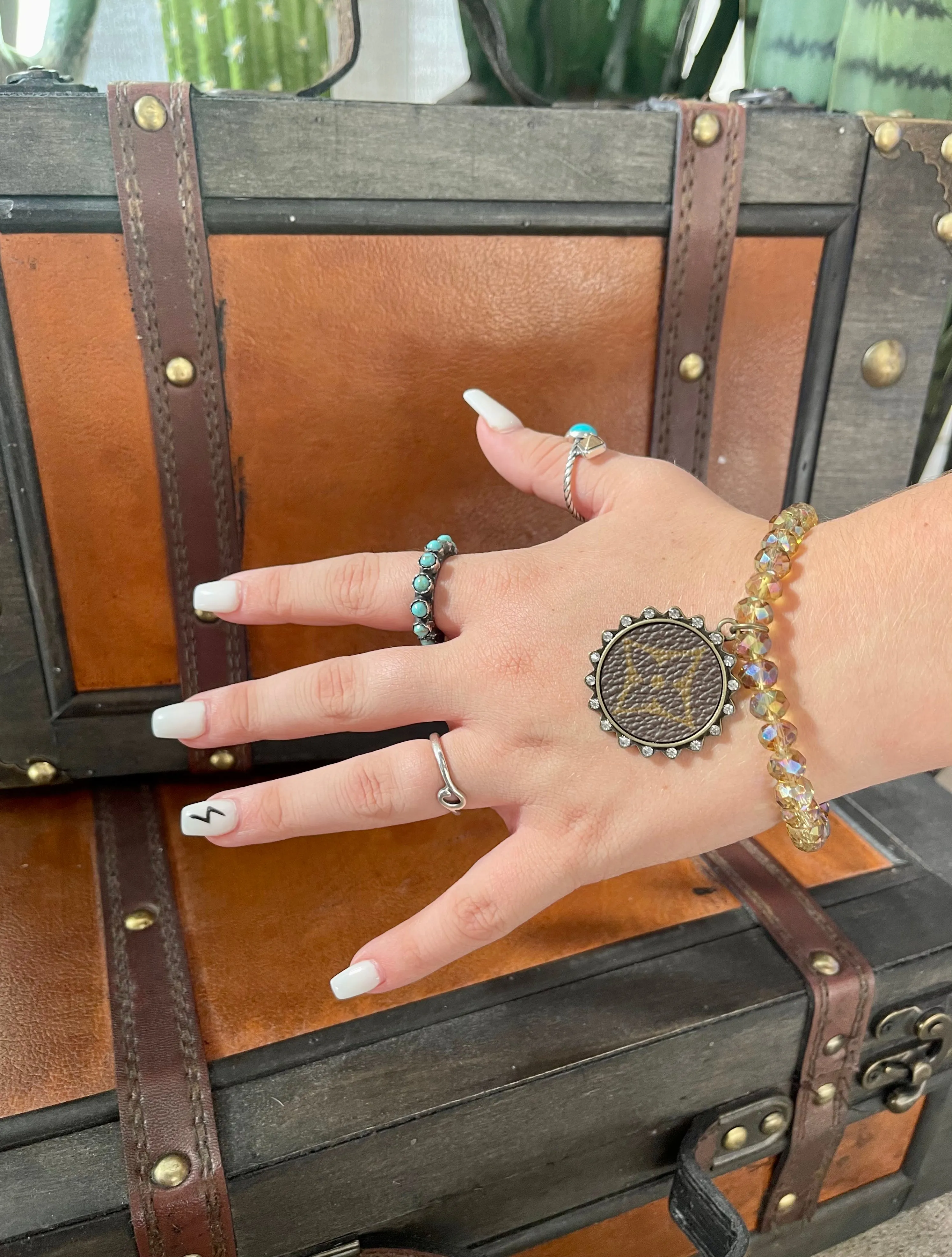 LV Beaded Braceletes