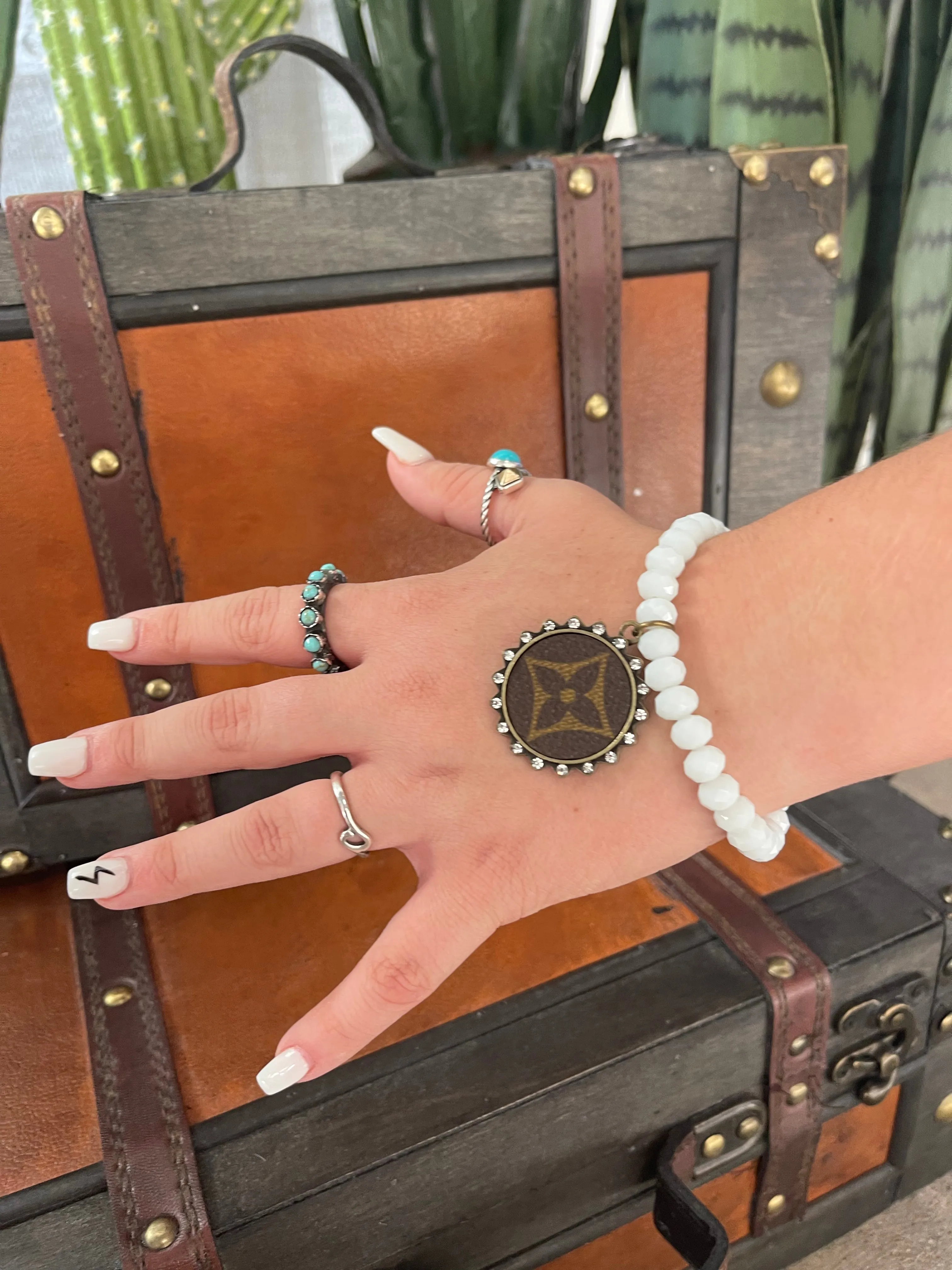 LV Beaded Braceletes