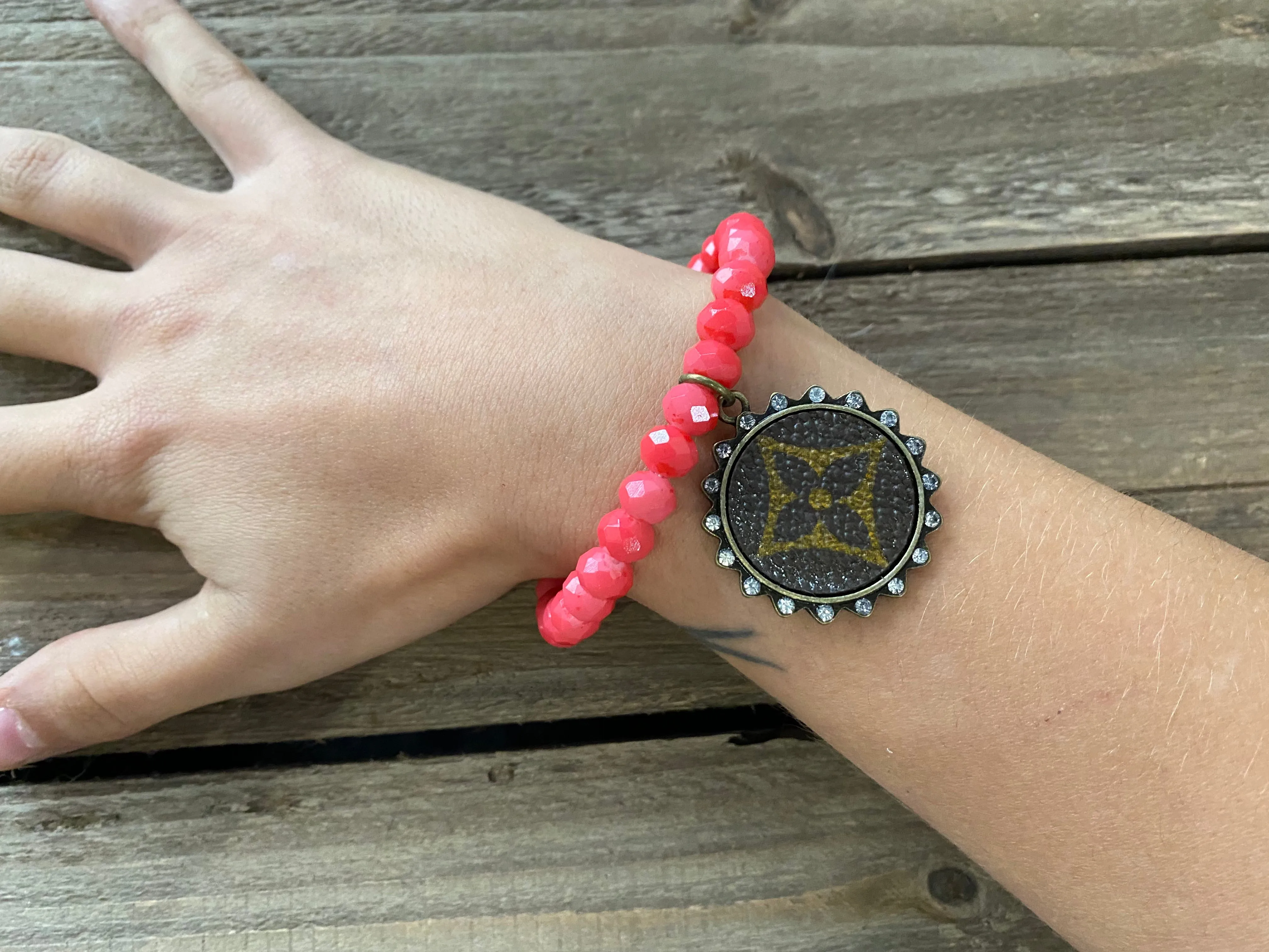 LV Beaded Braceletes